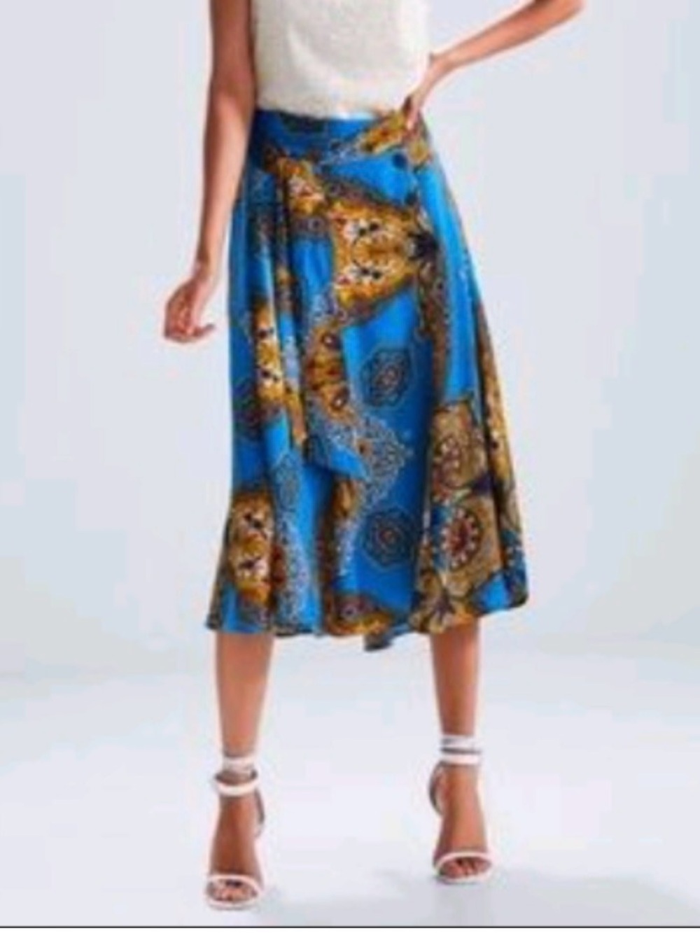 Elevated 2-Piece Set: Le Lis Bodysuit & Zara Paisley Wrap Skirt Size S